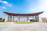 封面素材（校门）.jpg